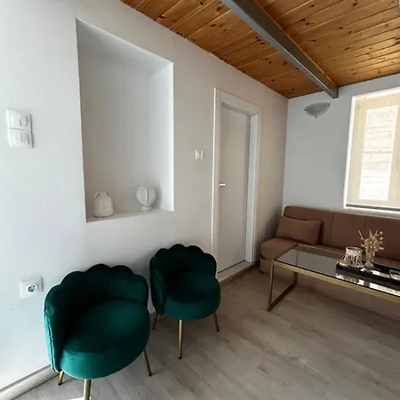Loft דירה