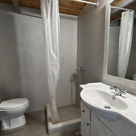 Loft Apartment *