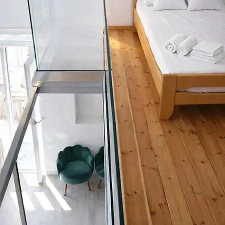 Loft Apartment